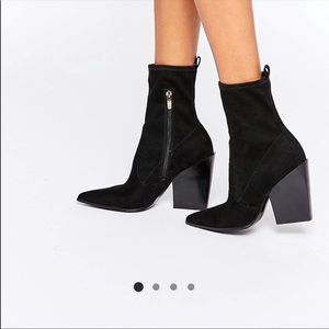 Kendall + Kylie faux suede bootie
